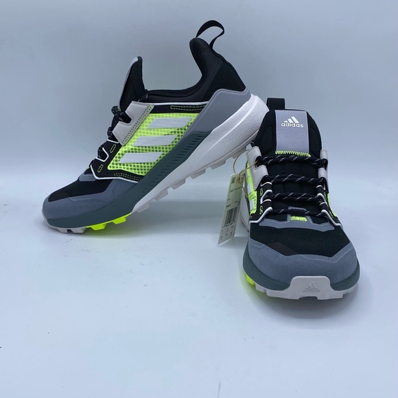 NEW! adidas Terrex Trailmaker Men's Hiking Shoes - Picture 3 of 8